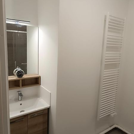 Bel Appartement Disponible กงฟล็องส์-แซงโตโนรีน ภายนอก รูปภาพ